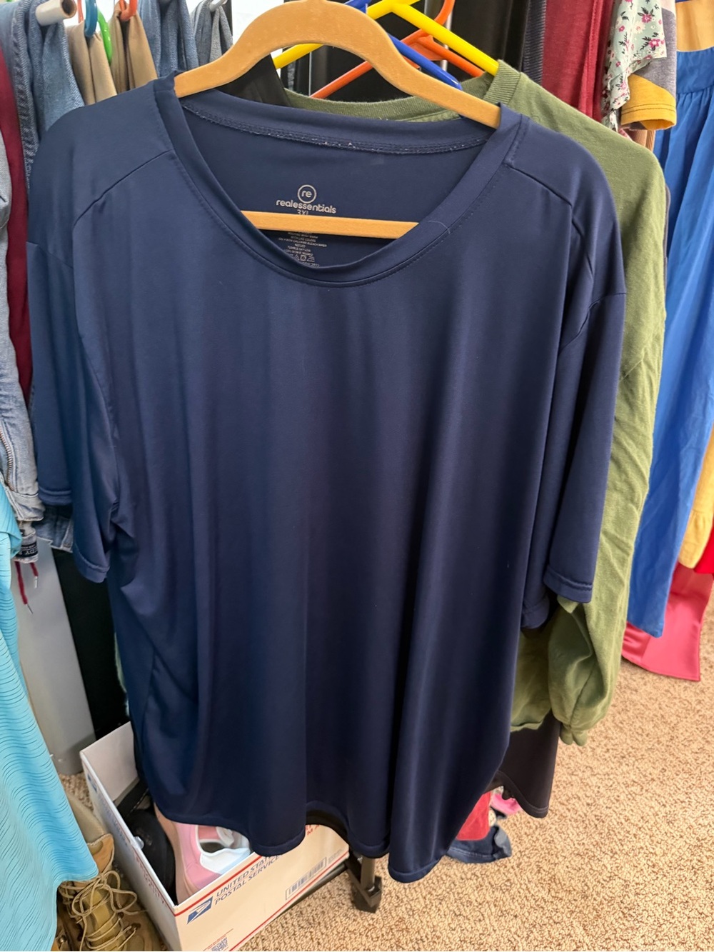 Essentials Men's Navy Blue Performance T-Shirt
